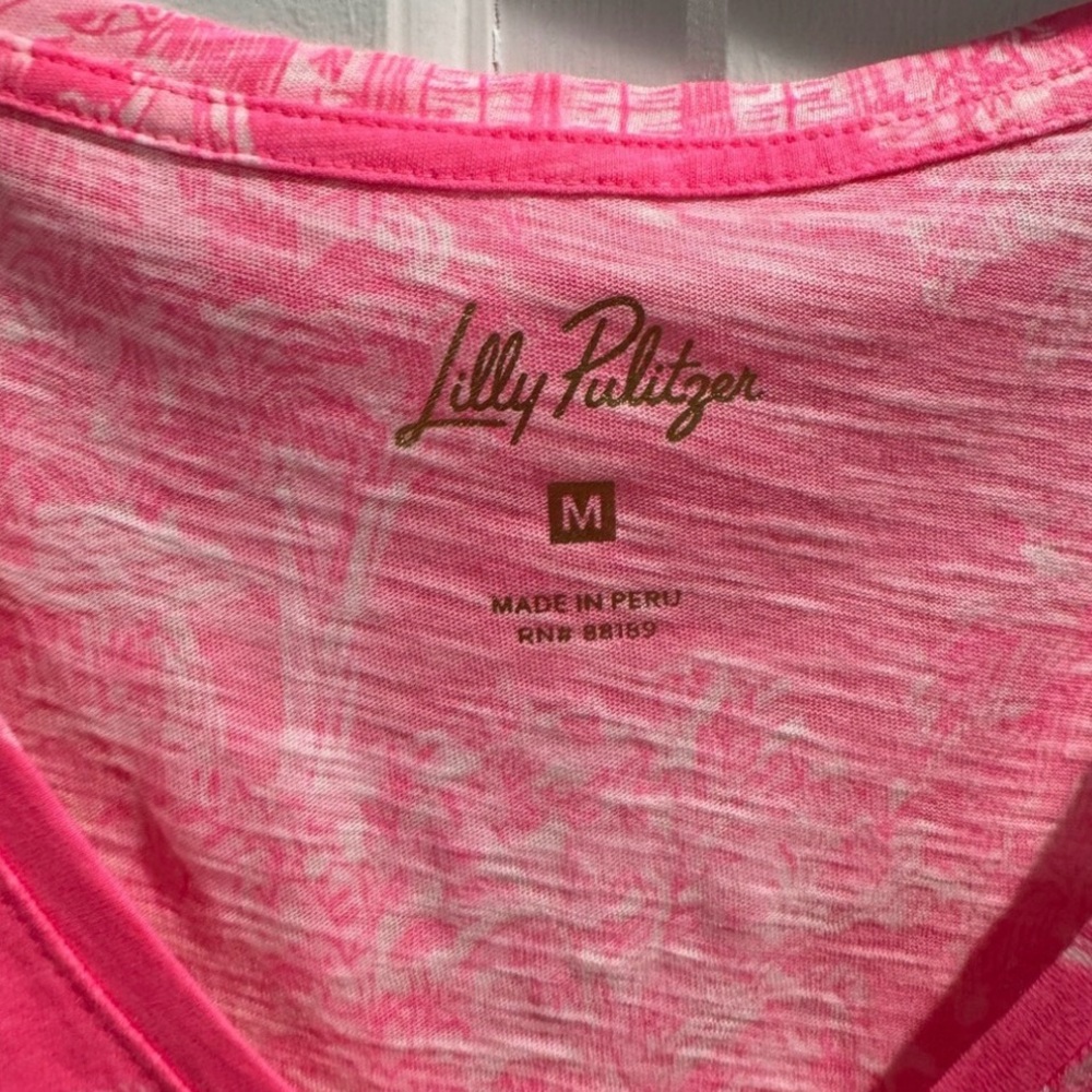 EUC Lilly Pulitzer Etta V-Neck Top Roxie Pink Pb Anniversary Toile - Picture 8 of 8